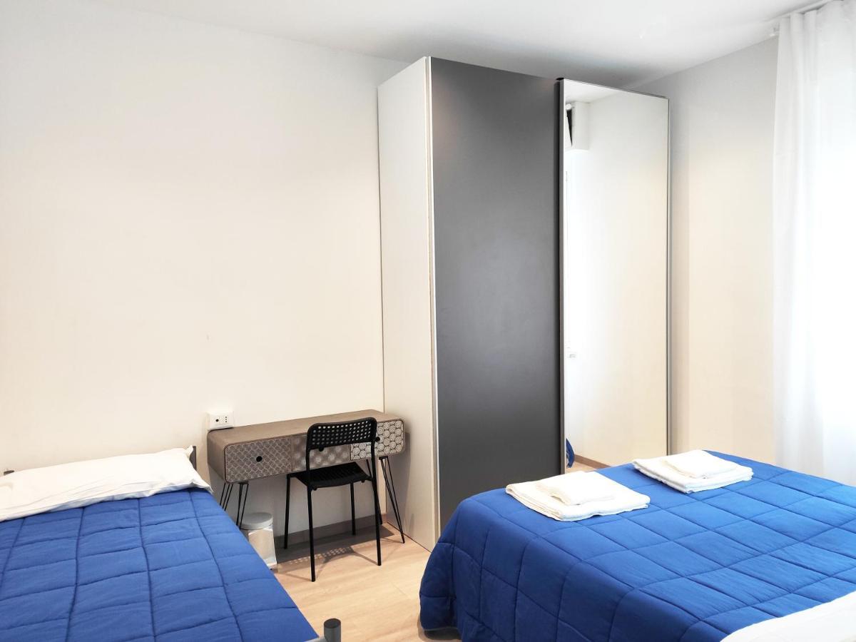Mamma Casa Marina Center Apartments Rimini Exterior photo